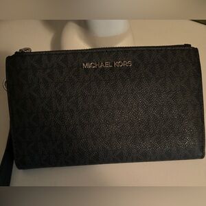 Michael Kors black wallet wristlet